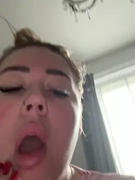 BadBitchClaudia online show from 02/23/25, 09:11