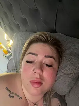 BadBitchClaudia online show from 03/02/25, 08:16