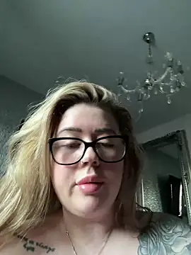 BadBitchClaudia online show from 03/12/25, 07:24