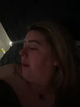 BadBitchClaudia online show from 03/15/25, 12:58