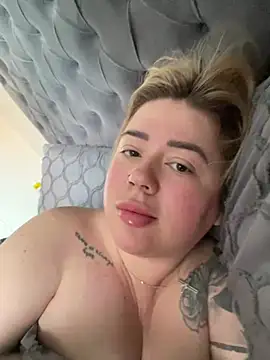 BadBitchClaudia online show from 03/16/25, 08:21