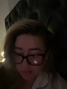BadBitchClaudia online show from 03/16/25, 10:09