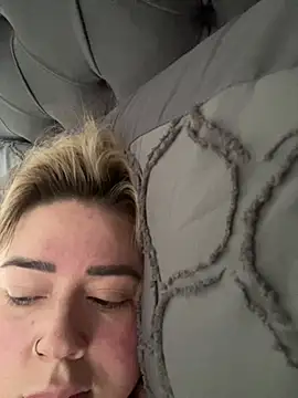 BadBitchClaudia online show from 03/19/25, 07:51