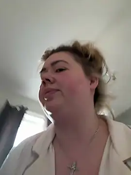 BadBitchClaudia online show from 03/20/25, 08:20