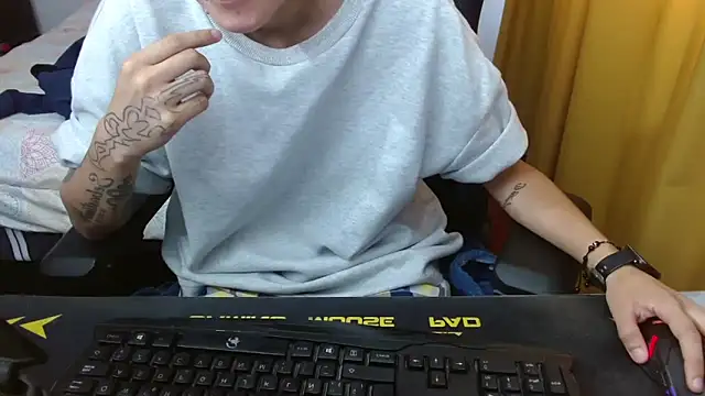 duo peludoo online show from 07/10/26, 04:42