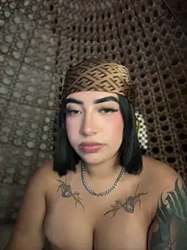 Scarlett-LS online show from 09/21/25, 01:51