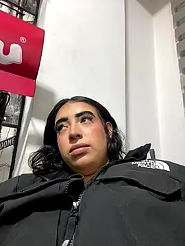 Scarlett-LS online show from 10/31/25, 02:01