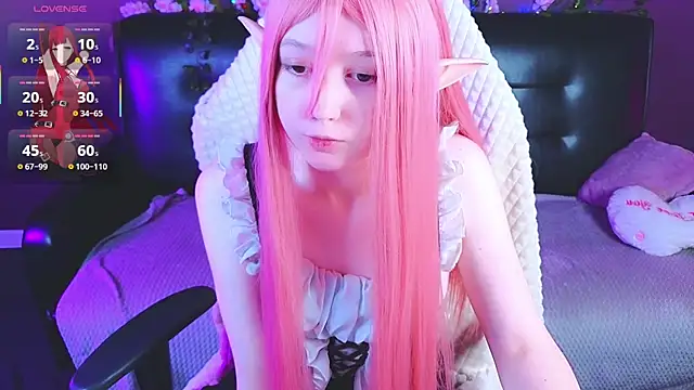 Snapshot of MizukiNoYoru chatting on 10/03/25, 05:43 MizukiNoYoru online show from 10/03/25, 05:43