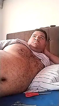 Snapshot of oscarshow24 chatting on 02/22/25, 07:58 oscarshow24 online show from 02/22/25, 07:58