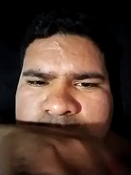 Snapshot of oscarshow24 chatting on 02/27/25, 11:52 oscarshow24 online show from 02/27/25, 11:52