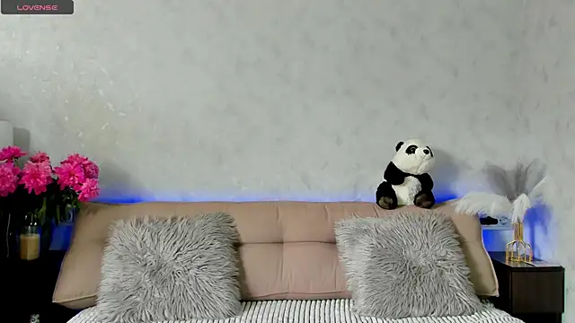 Snapshot of Tina_Mart chatting on 05/30/26, 08:33 Tina Mart online show from 05/30/26, 08:33