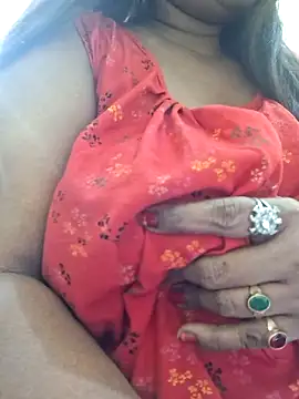 Snapshot of SX-JUHI chatting on 10/05/25, 05:39 SX-JUHI online show from 10/05/25, 05:39