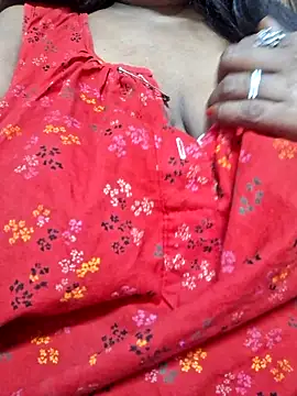 Snapshot of SX-JUHI chatting on 11/04/25, 04:22 SX-JUHI online show from 11/04/25, 04:22