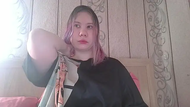 Snapshot of Little_kitsune1707 chatting on 09/30/25, 04:28 Little kitsune1707 online show from 09/30/25, 04:28