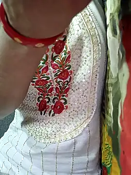 lovely----bhabhi online show from 12/18/25, 04:02