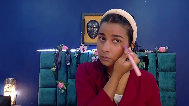 MariamLaraa online show from 03/22/25, 11:11