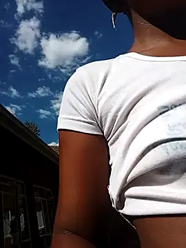 Snapshot of Kylie6lack chatting on 03/07/25, 01:29 Kylie6lack online show from 03/07/25, 01:29