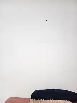 Snapshot of Kylie6lack chatting on 10/12/25, 08:19 Kylie6lack online show from 10/12/25, 08:19