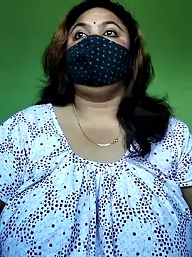 Snapshot of rani130 chatting on 12/15/25, 01:54 rani130 online show from 12/15/25, 01:54