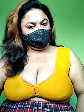 Snapshot of rani130 chatting on 02/13/26, 01:34 rani130 online show from 02/13/26, 01:34