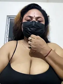 Snapshot of rani130 chatting on 03/31/26, 01:29 rani130 online show from 03/31/26, 01:29
