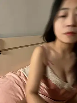 Snapshot of jinj-a chatting on 02/22/25, 11:57 jinj-a online show from 02/22/25, 11:57