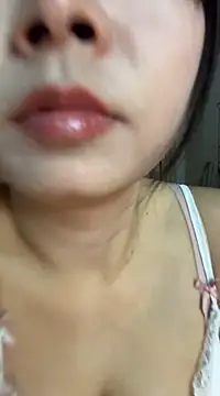 Snapshot of jinj-a chatting on 03/10/25, 01:54 jinj-a online show from 03/10/25, 01:54