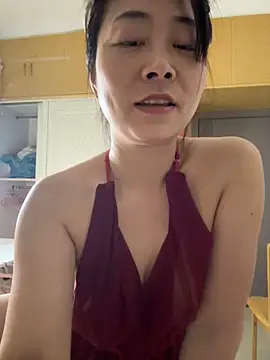 Snapshot of jinj-a chatting on 03/13/25, 05:00 jinj-a online show from 03/13/25, 05:00