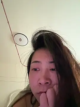 Snapshot of jinj-a chatting on 03/19/25, 12:59 jinj-a online show from 03/19/25, 12:59