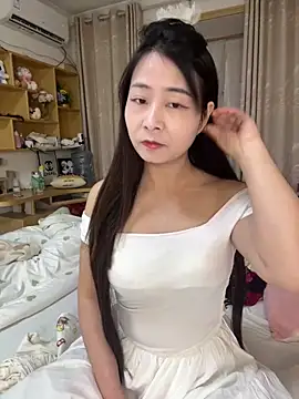 Snapshot of jinj-a chatting on 03/21/25, 11:44 jinj-a online show from 03/21/25, 11:44