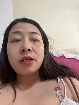 Snapshot of jinj-a chatting on 03/22/25, 03:41 jinj-a online show from 03/22/25, 03:41