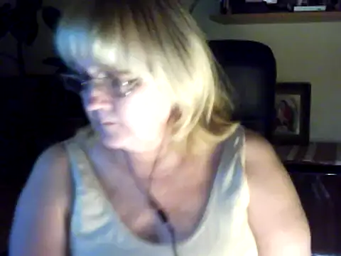 Violet5364 online show from 11/09/25, 04:05