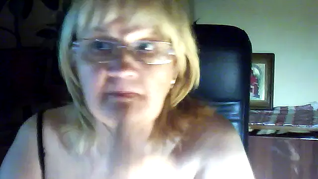Violet5364 online show from 11/13/25, 08:19