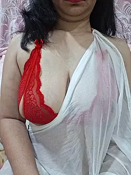 Snapshot of Jassi_Does chatting on 01/07/26, 08:55 Jassi Does online show from 01/07/26, 08:55