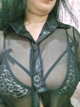 Snapshot of Jassi_Does chatting on 03/05/26, 09:00 Jassi Does online show from 03/05/26, 09:00