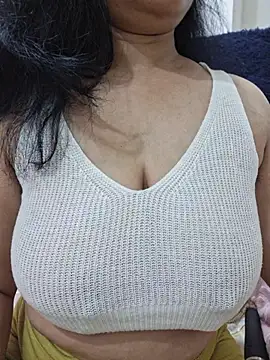Jassi Does online show from 07/22/26, 09:06