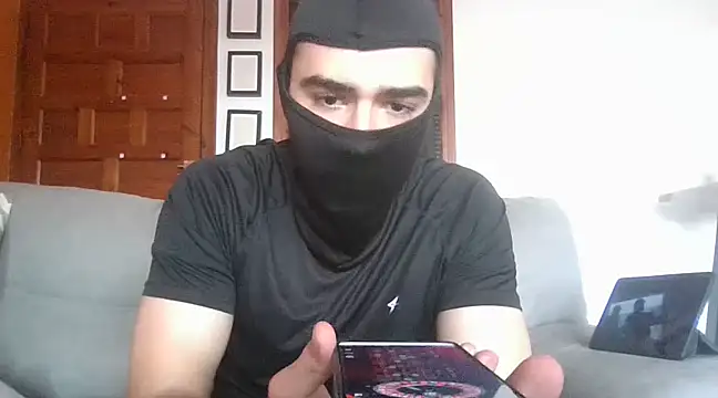 ESCOMOFUC online show from 02/27/25, 04:21