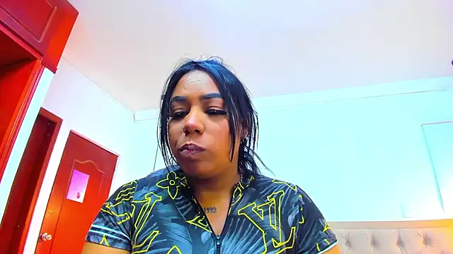 emma purple  online show from 09/20/25, 12:17