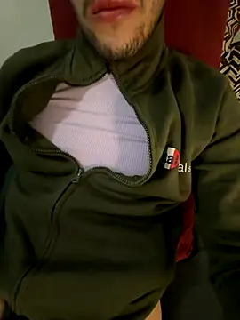 yaxxx03 online show from 11/22/25, 08:41