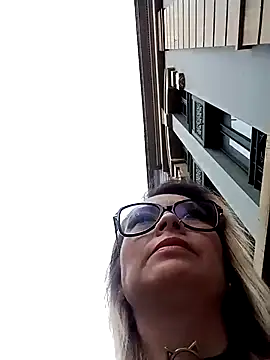 CandieGilson   online show from 09/14/25, 11:31