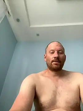 Snapshot of Krzysiekg123 chatting on 10/12/25, 08:02 Krzysiekg123 online show from 10/12/25, 08:02