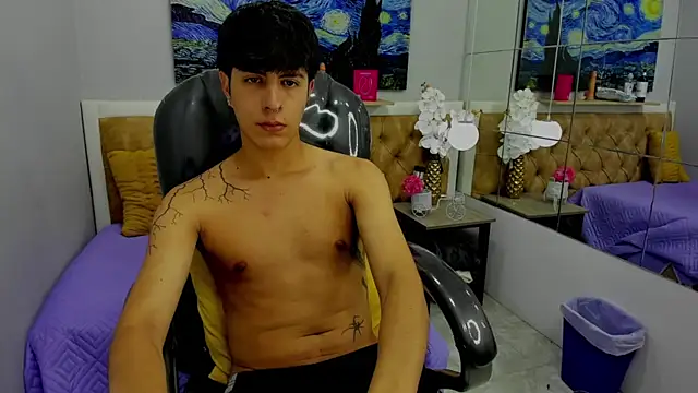 Estiv18  online show from 09/20/25, 01:17