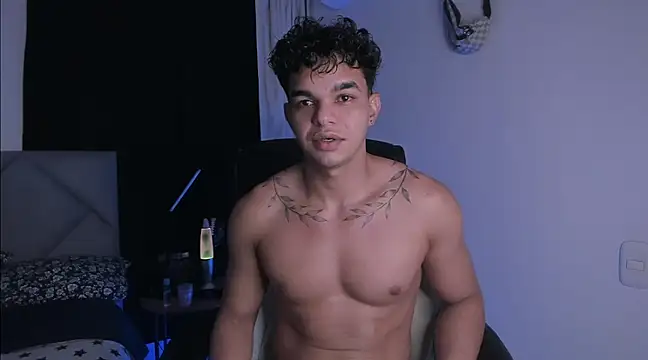 Snapshot of samm_sv chatting on 03/01/25, 04:15 samm sv online show from 03/01/25, 04:15