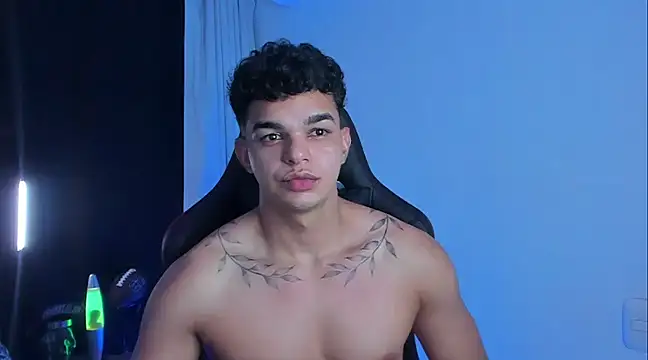 Snapshot of samm_sv chatting on 03/22/25, 04:14 samm sv online show from 03/22/25, 04:14