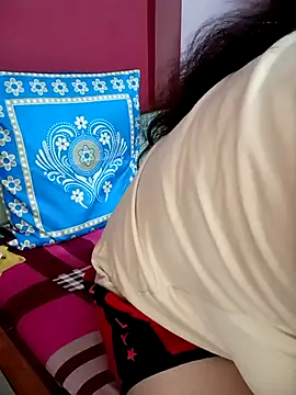 Snapshot of Mannat-222 chatting on 11/06/25, 05:47 Mannat-222 online show from 11/06/25, 05:47