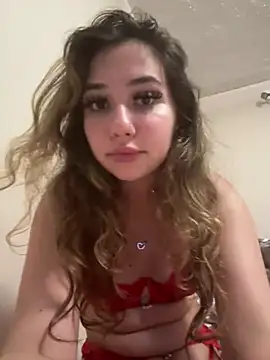 Snapshot of angelicasn0w chatting on 03/10/25, 10:24 angelicasn0w online show from 03/10/25, 10:24