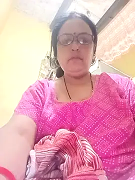 Kiyara8 online show from 03/04/25, 11:32