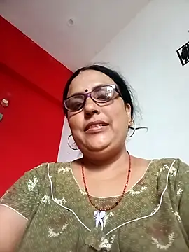 Kiyara8 online show from 09/12/25, 03:17