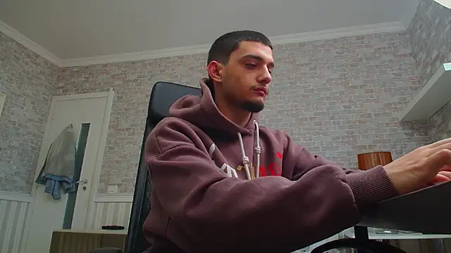 OscarGriffin online show from 02/14/25, 11:42