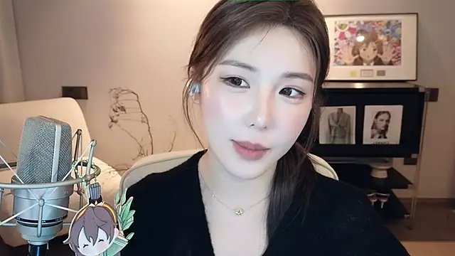 Ginny-bb online show from 02/17/25, 05:21